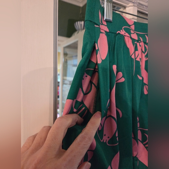 Boden Green Midi Skirt with Pink Lobster Print - Size 12R - Picture 11 of 12